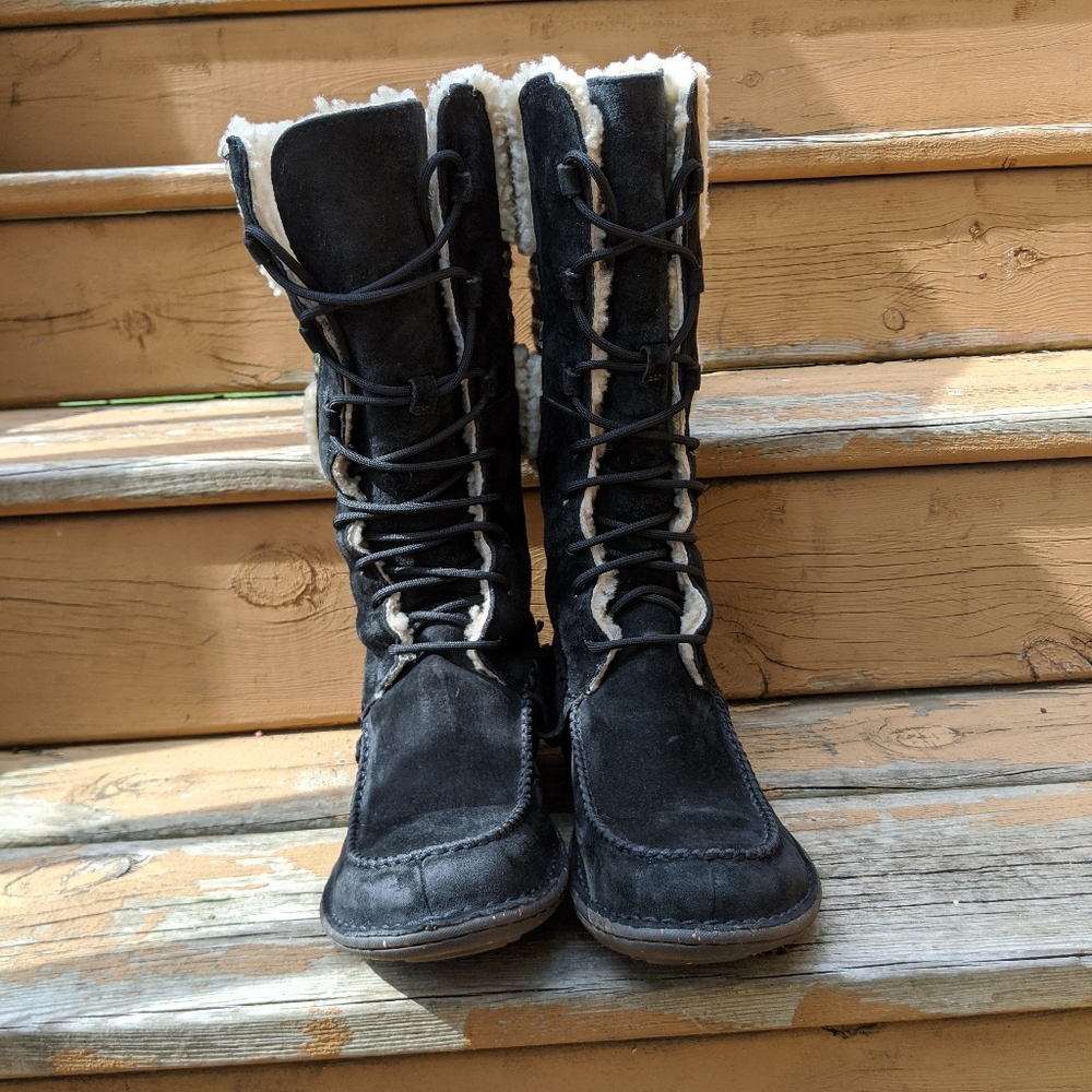 UGG shoreline winter boots sz 8 - Picture 6 of 14